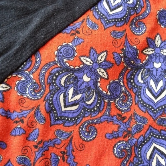 LulaRoe Randy - Picture 7 of 8